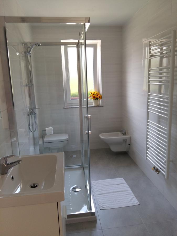 Bed and Breakfast Sobe Meta Brezje Exterior foto