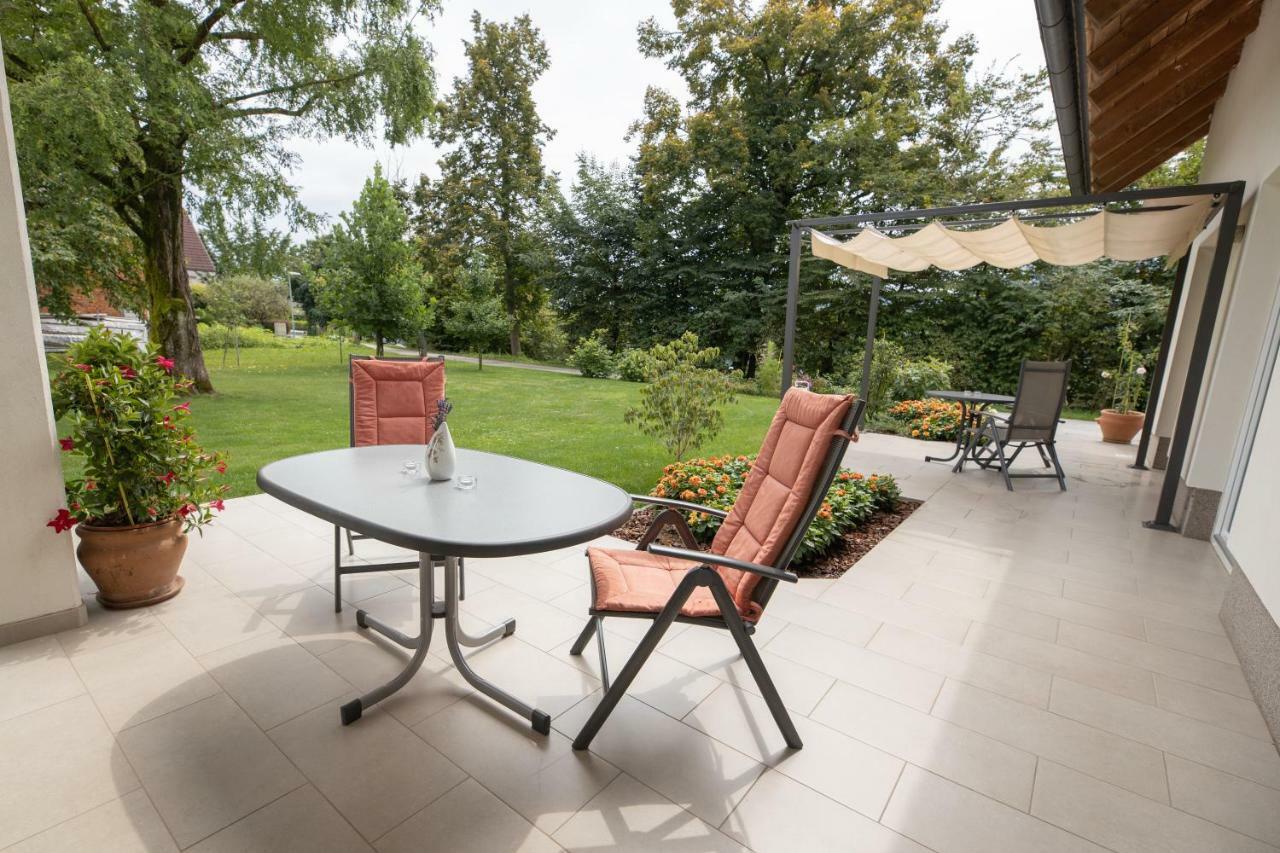 Bed and Breakfast Sobe Meta Brezje Exterior foto